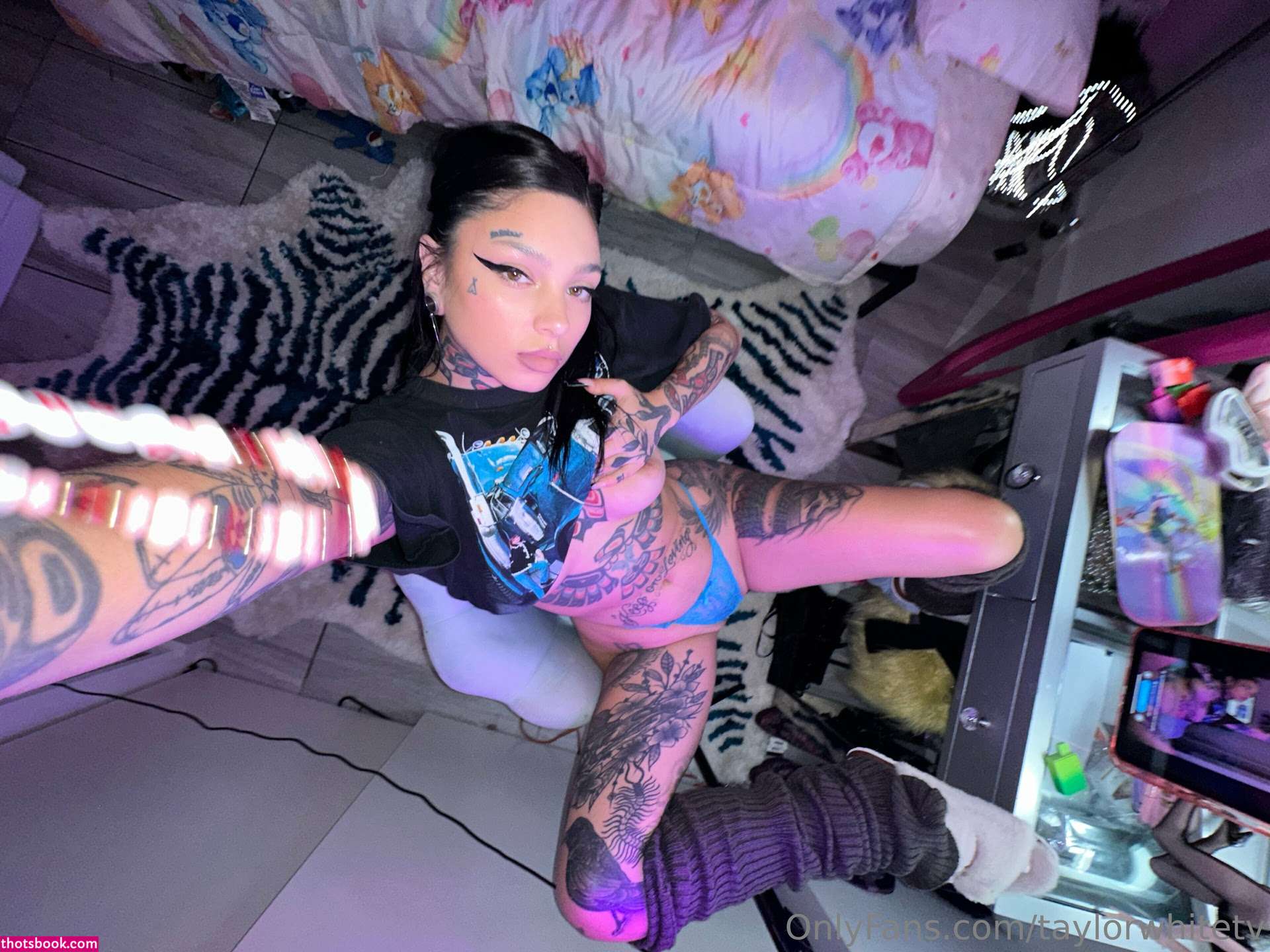 taylorwhitetv Photo #236