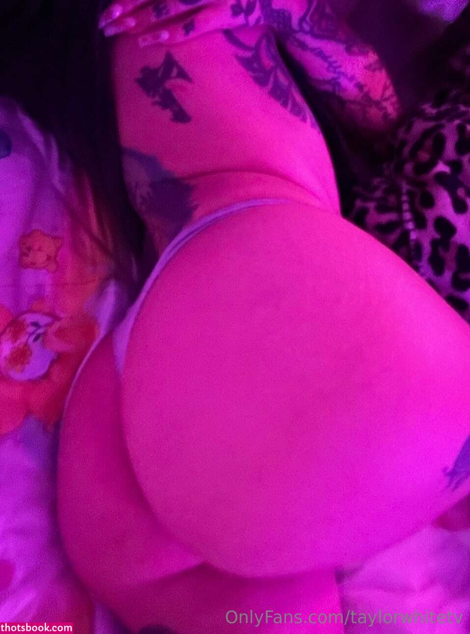 taylorwhitetv Photo #269