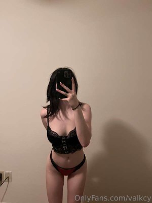 Valkcy Photo #260