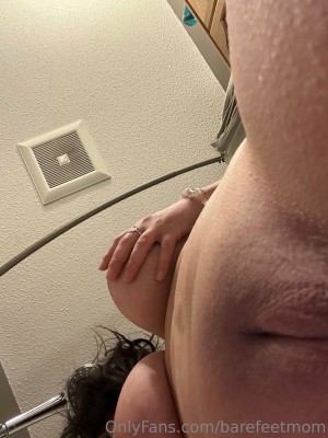 Barefootmamamn Photo #48