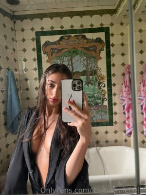 Michelle Weisstuch Photo #35