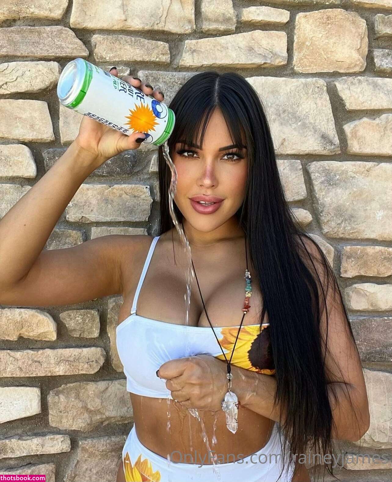 Rainey James Photo #98