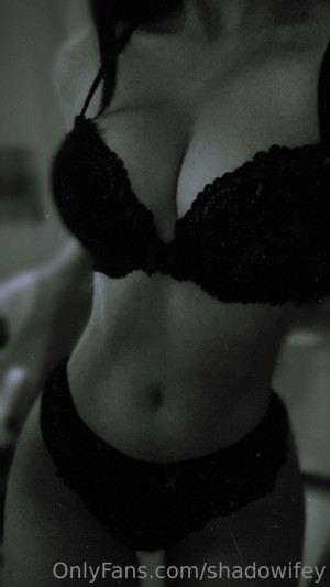 Shadowifey Photo #28