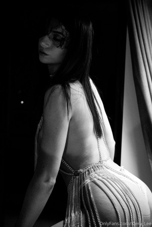 Kiera Lee Photo #157