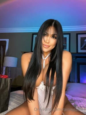 Rainey James Photo #161