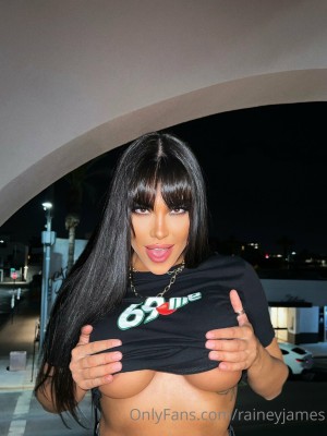 Rainey James Photo #163