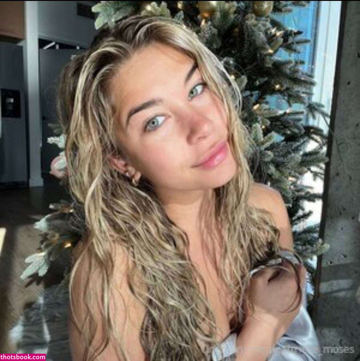 Gabrielle Moses Photo #162