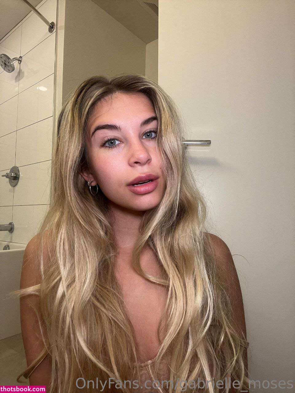 Gabrielle Moses Photo #260