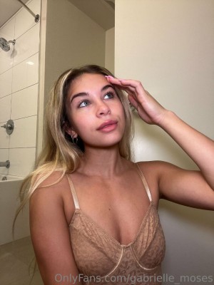 Gabrielle Moses Photo #273
