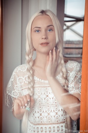 Nikki Hill Photo #112