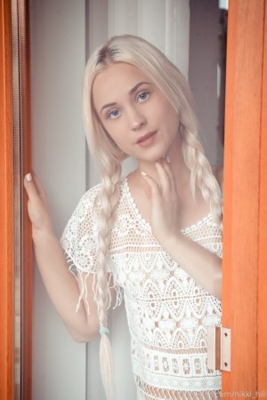 Nikki Hill Photo #126