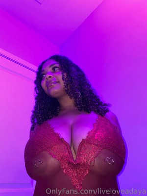 Liveloveadaya Photo #37