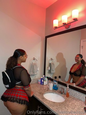 Liveloveadaya Photo #39