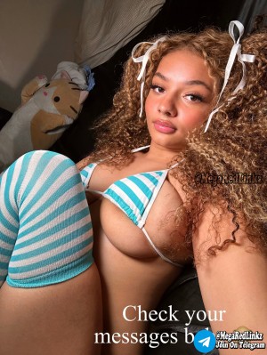 Aquariusdreamz Photo #68