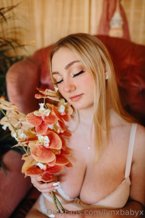 ashhxlynxx Photo #30