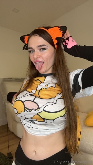 Megan Guthrie Photo #857