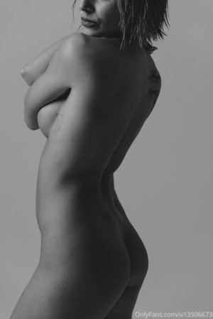 Roxysdream Photo #13