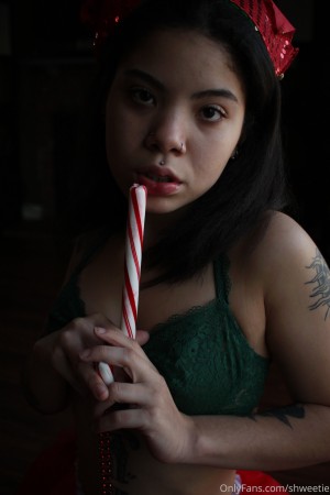 Shweetnlow1 Photo #119