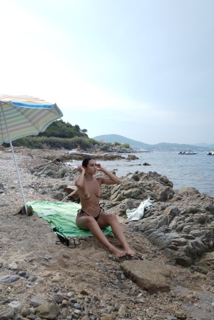 Izzy Green Photo #814