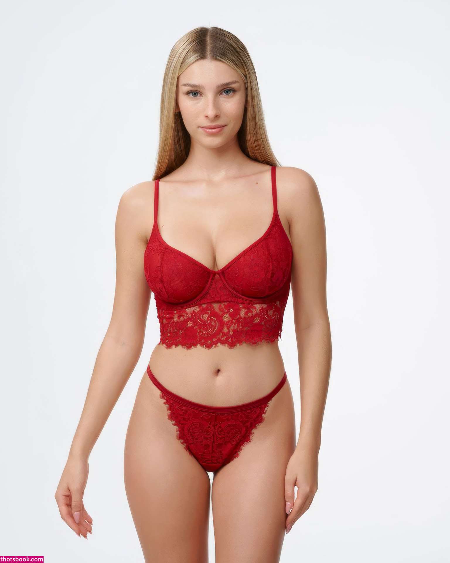 Ella Netzer Photo #42