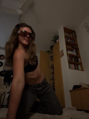 Faith Ordway Photo #153