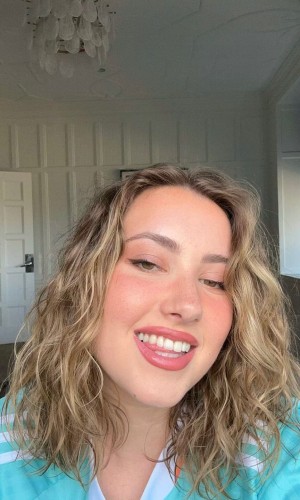 Pineapplebrat Photo #265