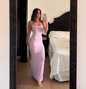 Sabrina Pezeshkian Photo #87