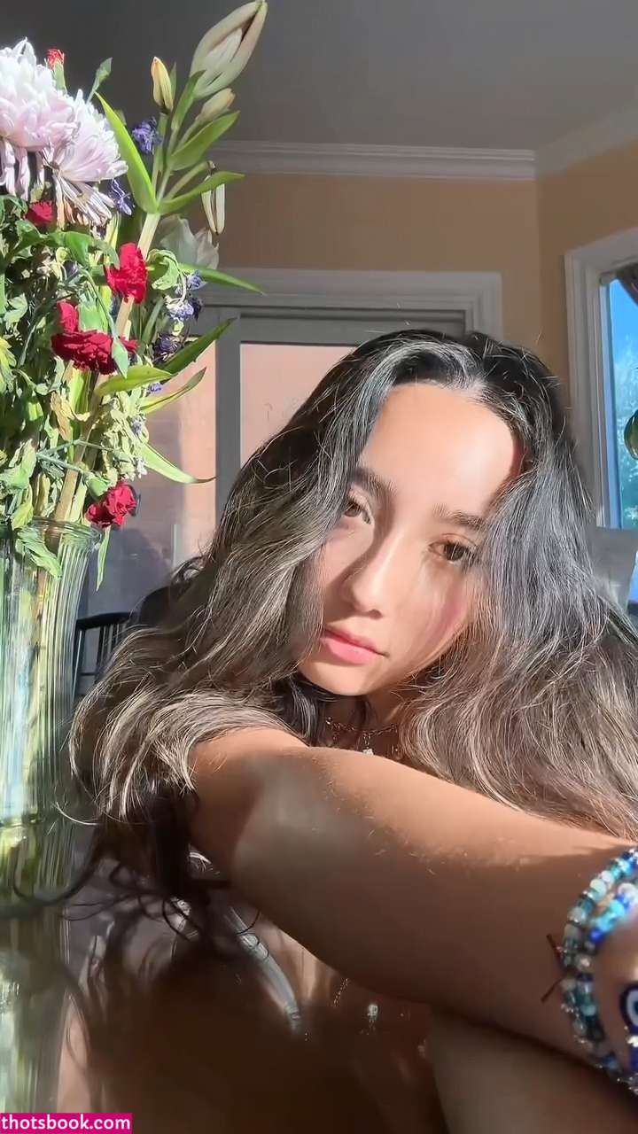 Sabrina Pezeshkian Photo #105