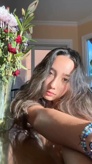 Sabrina Pezeshkian Photo #105