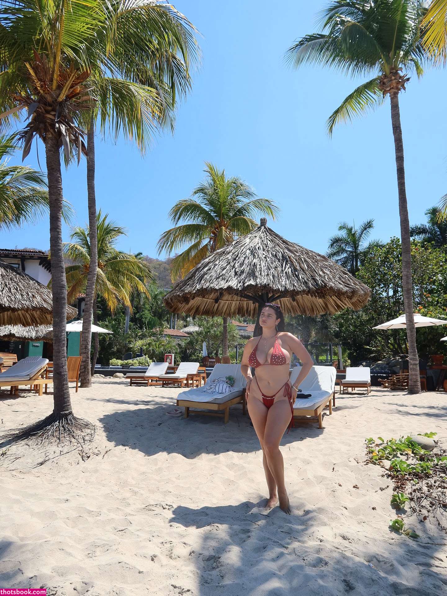 Sarah Curr Photo #75