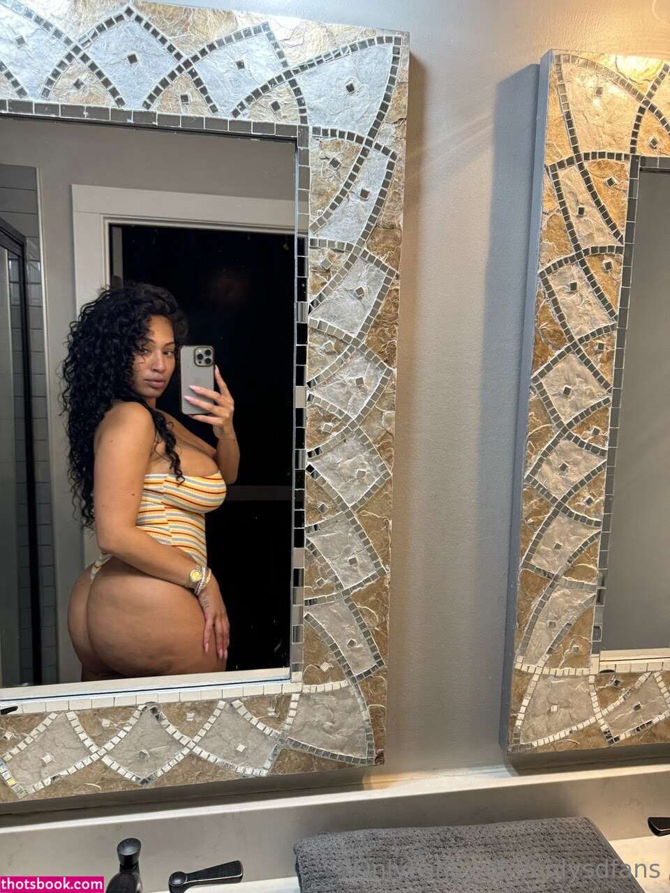 Sidney Dean Photo #17