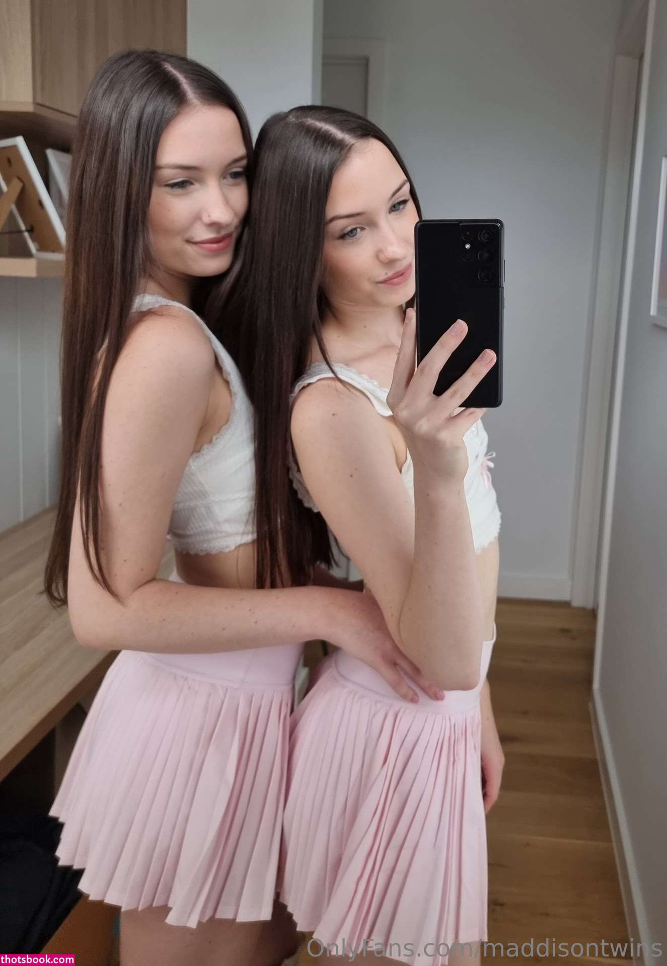 The Maddison Twins Photo #18