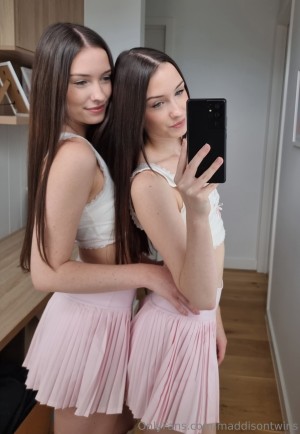 The Maddison Twins Nude Leaks OnlyFans Photos #7