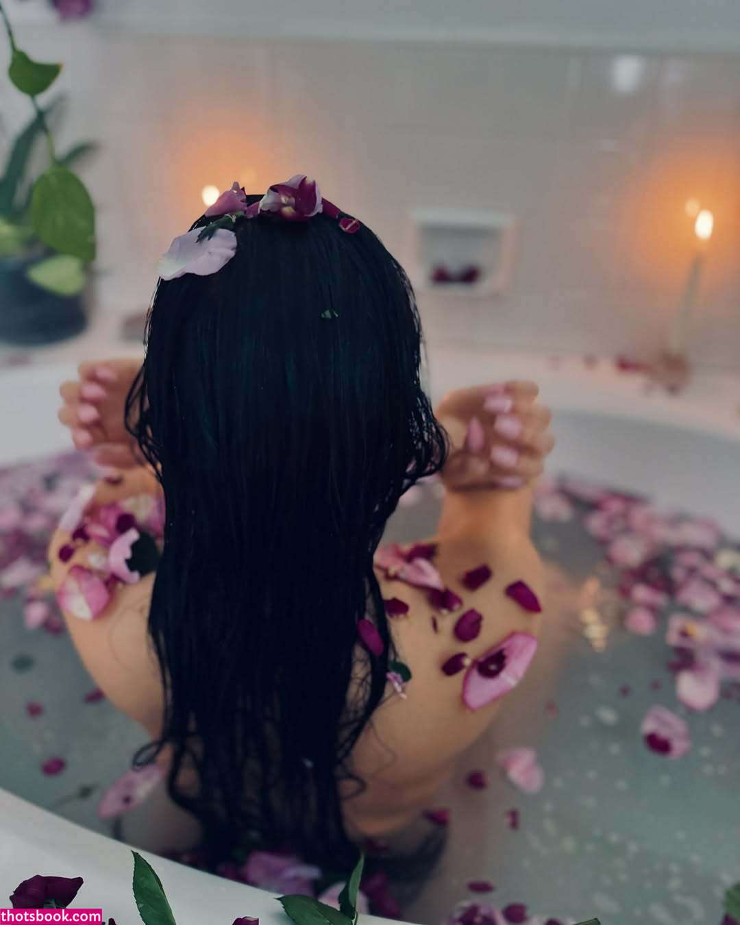 Yenni Huynh Photo #53