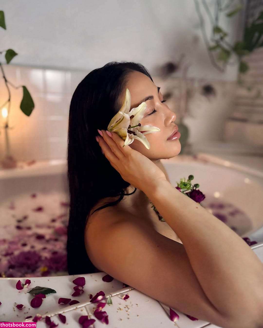 Yenni Huynh Photo #55