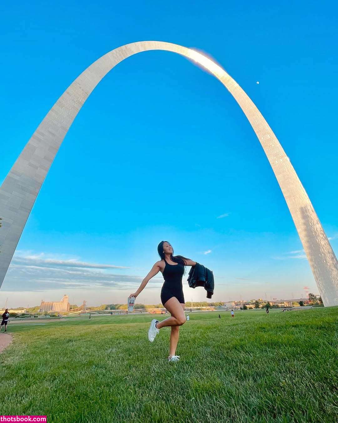 Yenni Huynh Photo #62