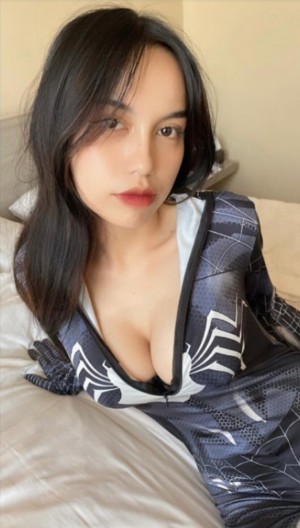 emmavllryn Photo #37