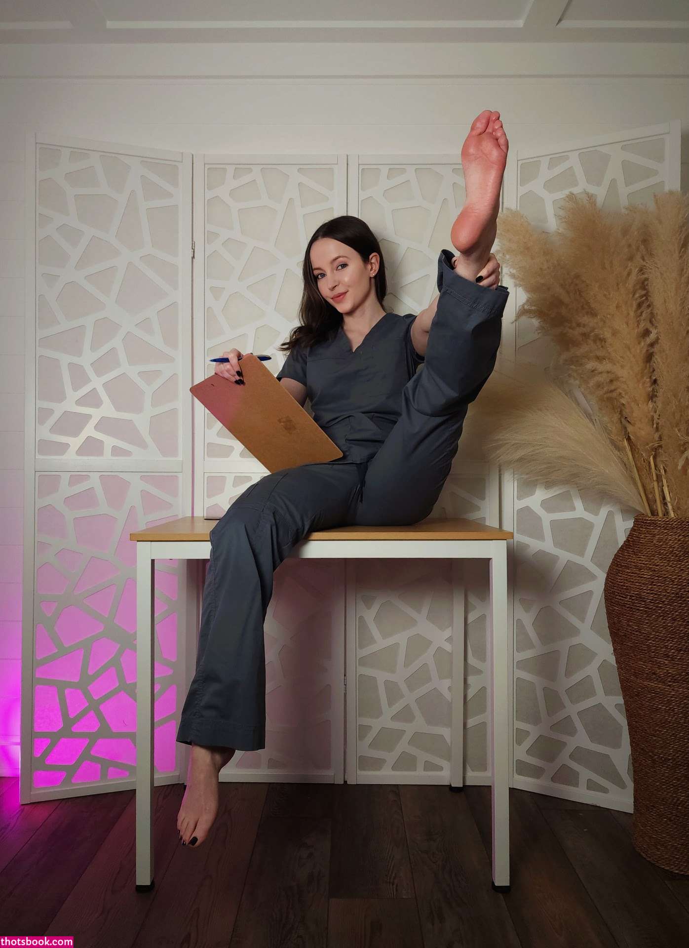 Tinyfeettreat Photo #102