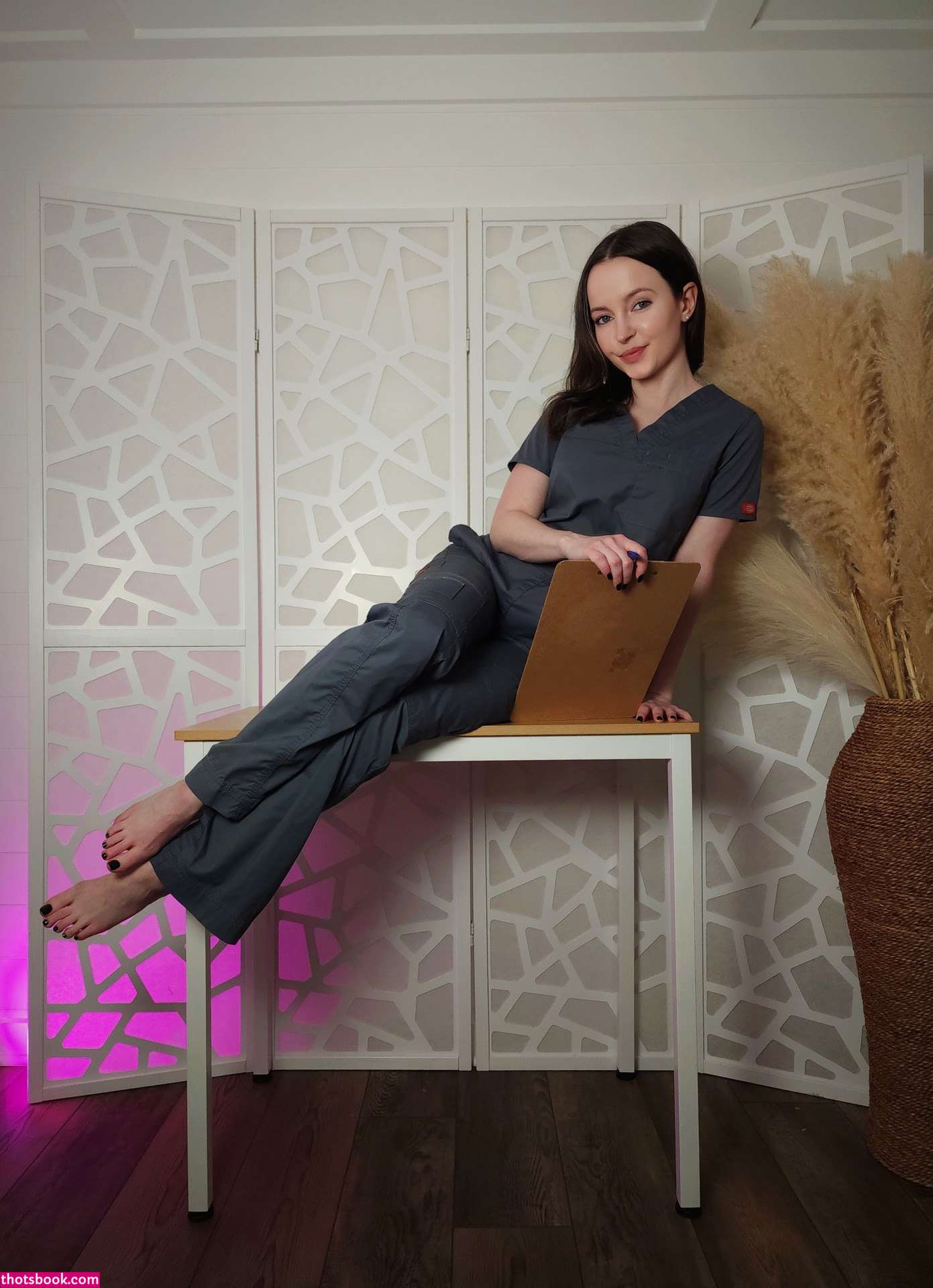 Tinyfeettreat Photo #108