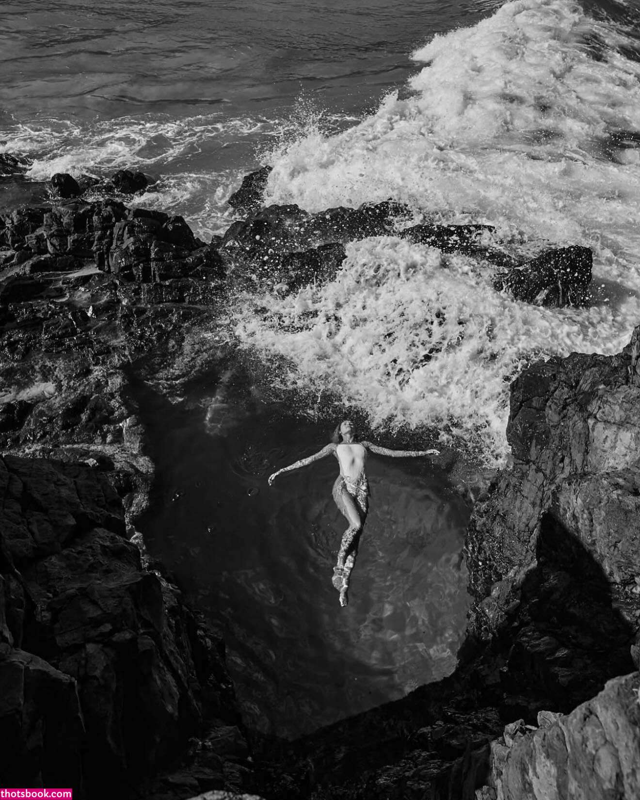 Candice Swanepoel Photo #73