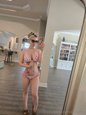 Heatherbby Photo #426