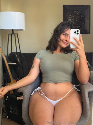 Jjanaaluarn Photo #48