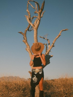 Becca Means Photo #17