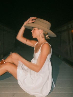 Becca Means Photo #35