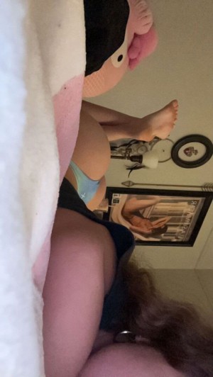 Maggie Sambrook Photo #59