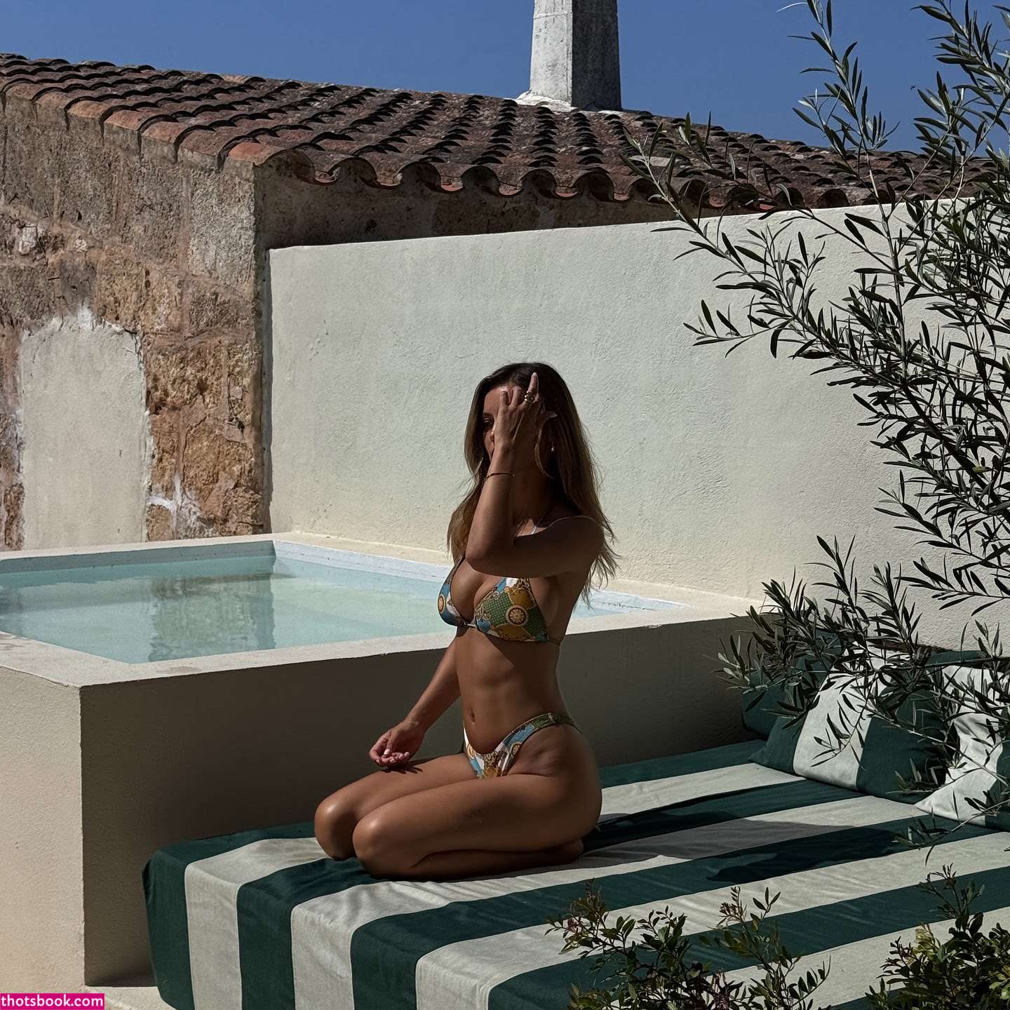 Nicola Cavanis Photo #50