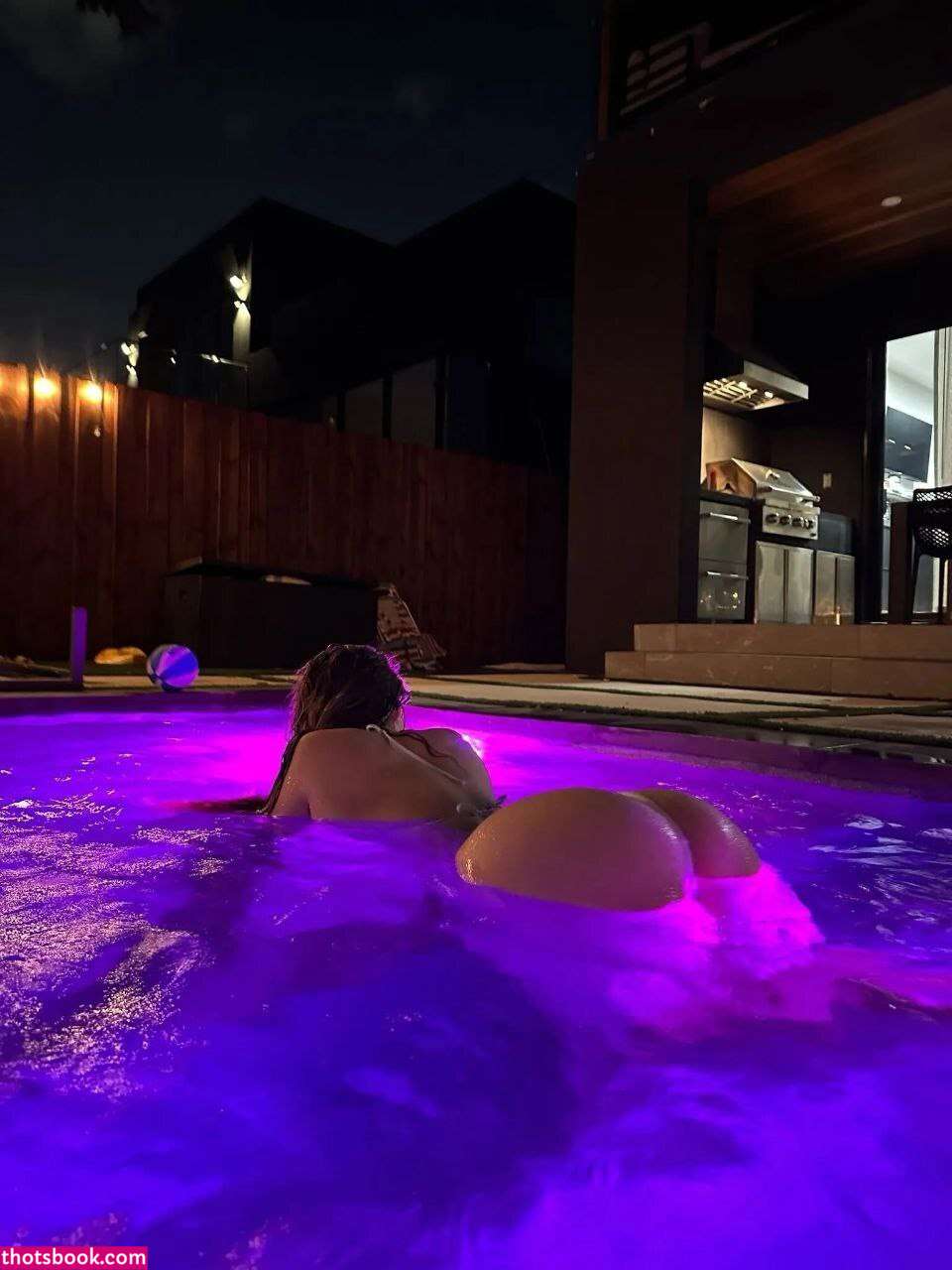 Sondra Blust Photo #267