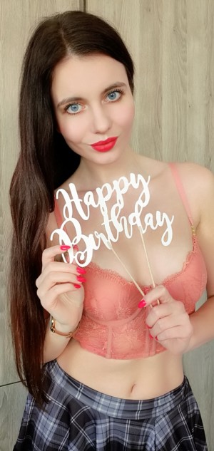 Ariadna Majewska Photo #252