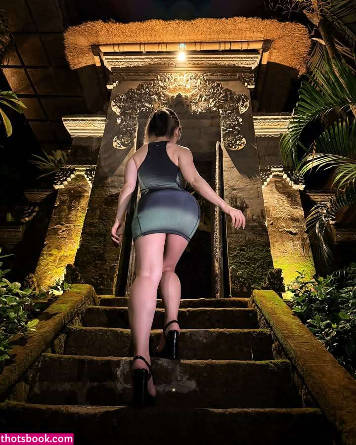 Stella Chuu Photo #440