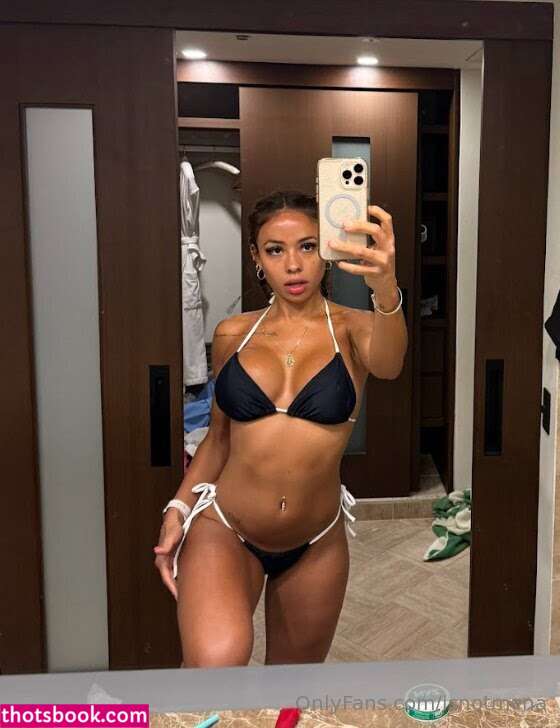 Ximena Saenz Photo #155